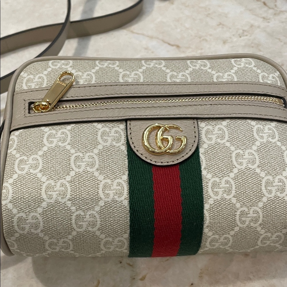Gucci Brand New & Authentic Beige Ophidia Green and Red Accent